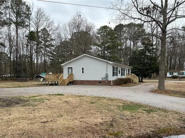 125 Longhorn Dr, Moyock, NC 27958