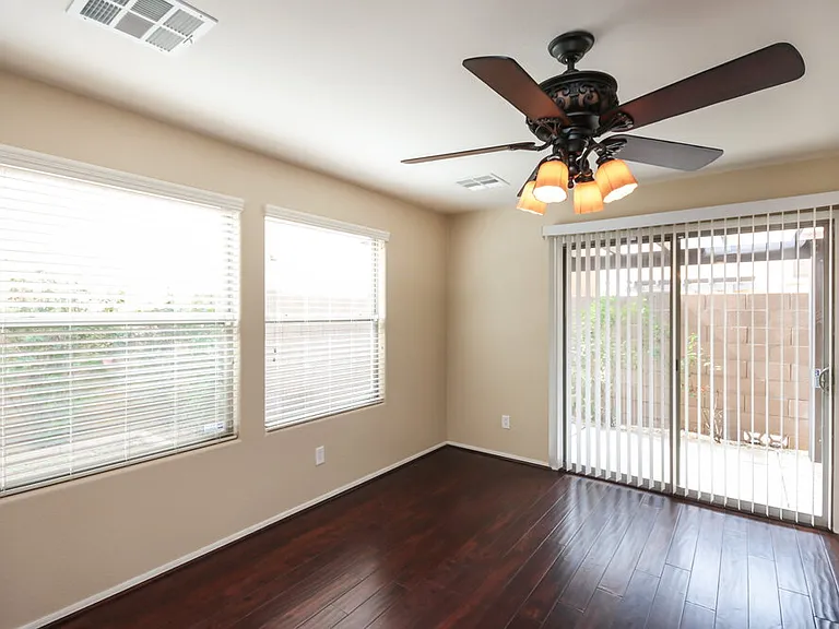 3301 E Loma Vis — Photo 8