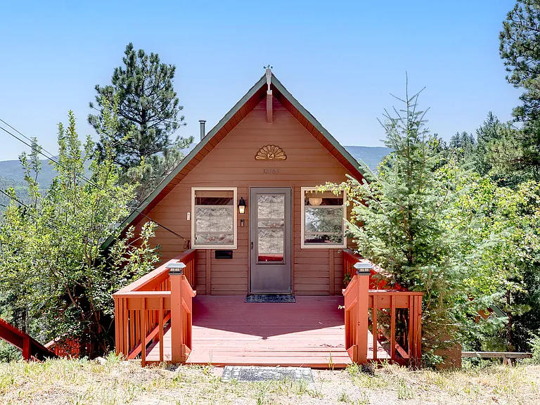 32763 Lodgepole Cir — Photo 2
