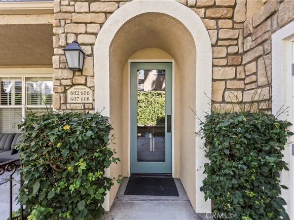 607 Terra Bella, Irvine, CA 92602
