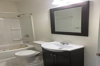 3rd image of 3133 Fort Lincoln Dr NE #3133