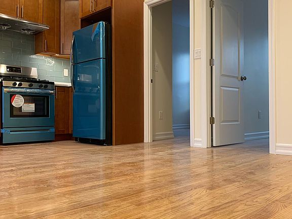 3rd image of 1440 65th St #2RE