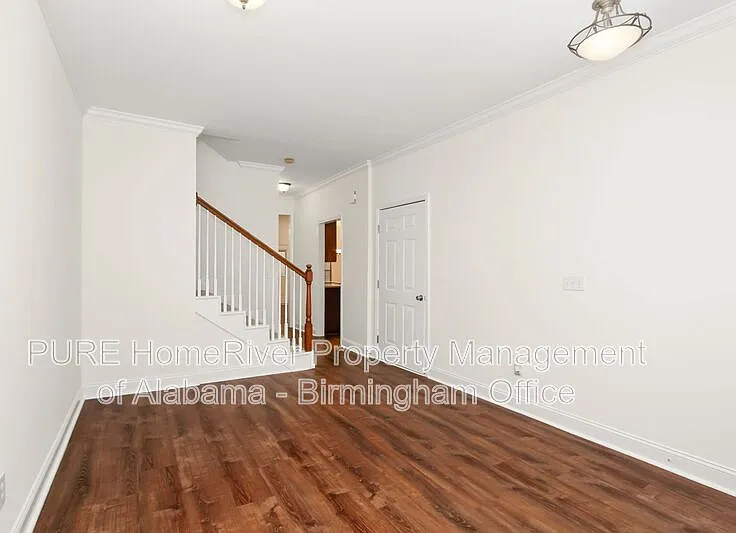 456 Highland Cove Dr — Photo 3