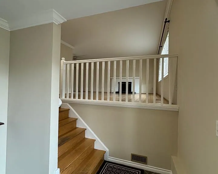 8400 Fairhurst Rd — Photo 10