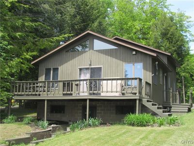 114 N Shore Dr, Bernhards Bay, NY, 13316