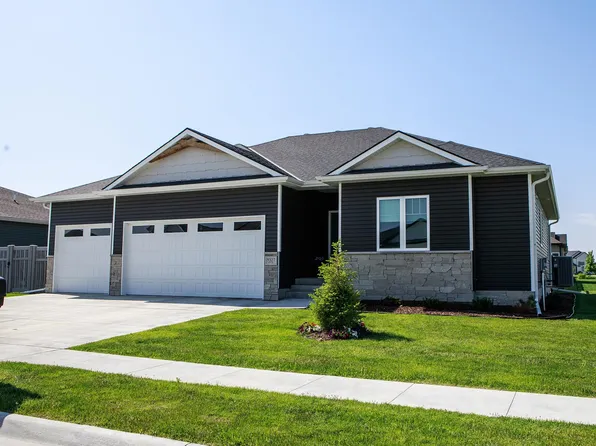 5327 42nd St, Columbus, NE 68601