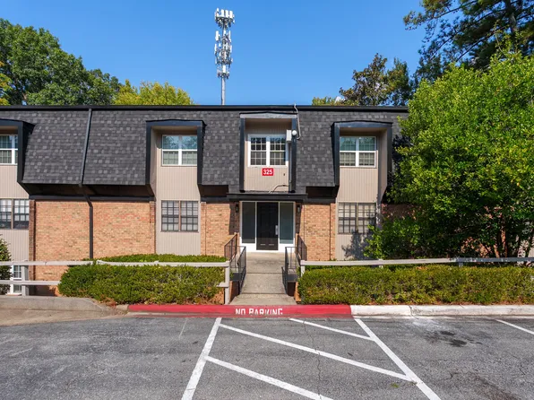 325B Winding River Dr NE, Atlanta, GA