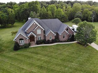 2918 Winters Ln, La Grange, KY 40031