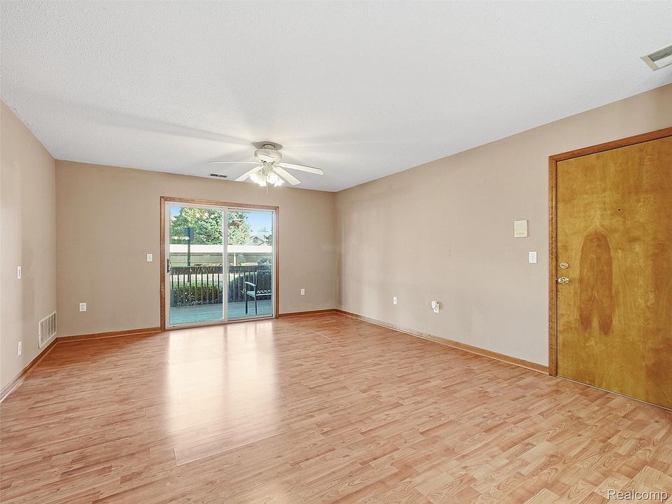 45849 Wildrye Ct Unit 4, photo 6