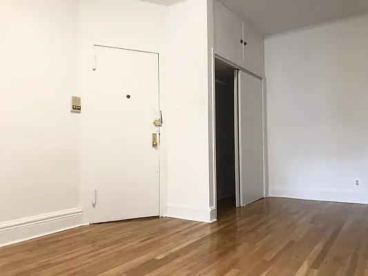 Rented by Lindemar LLC | media 41