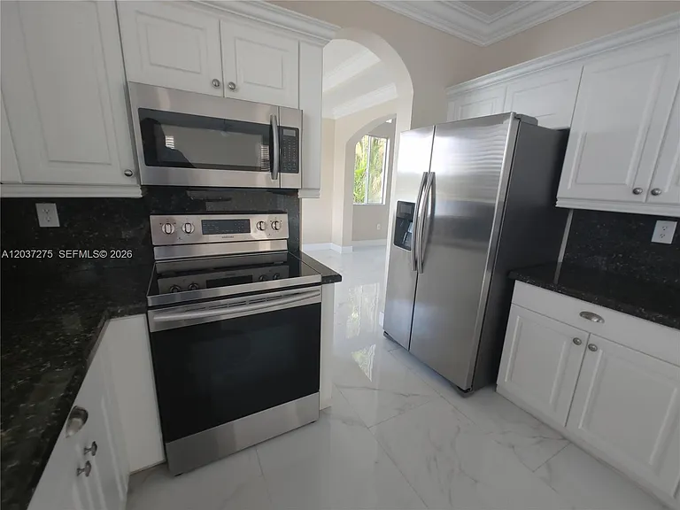 21872 SW 95th Pl — Photo 16