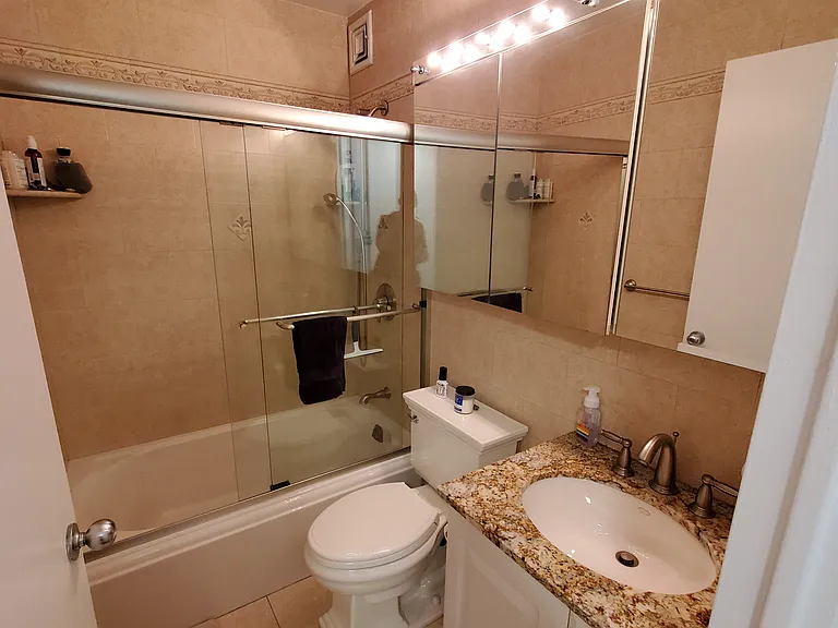 630 1st Ave #11J — Photo 7