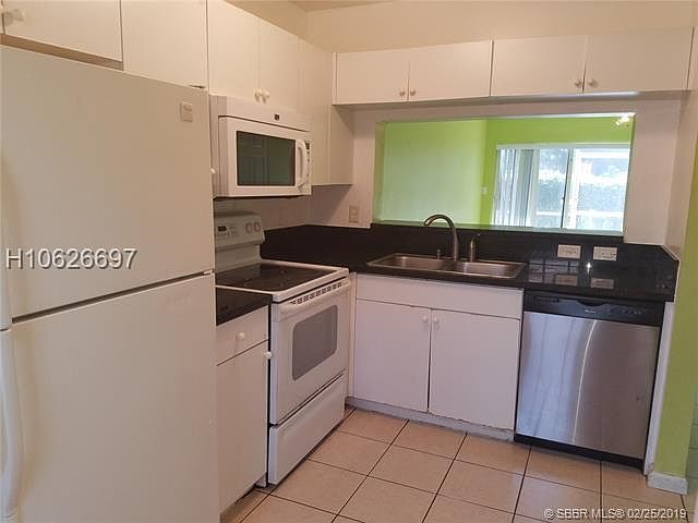 1st image of 6806 Sienna Club Dr