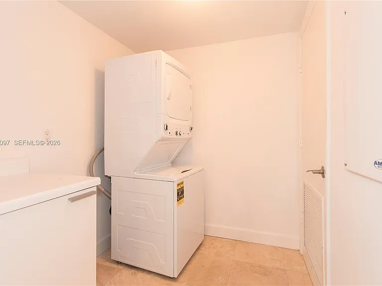 14951 Royal Oaks Ln #1001 — Photo 44