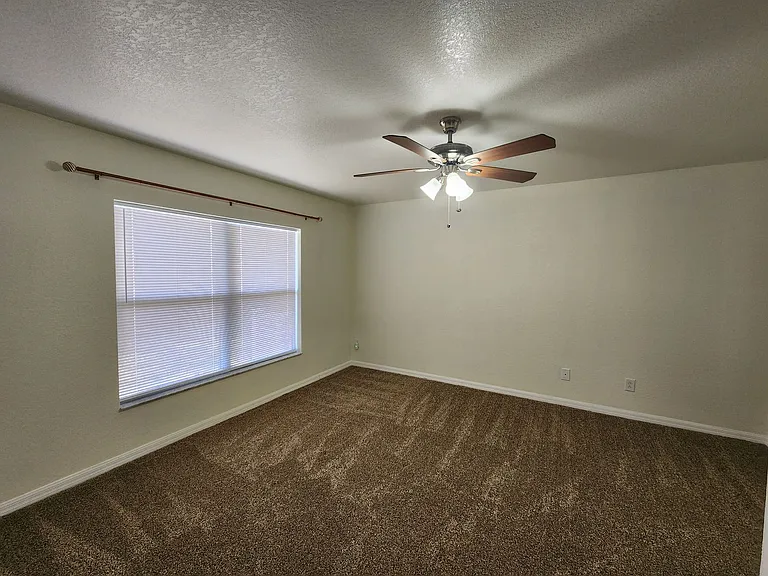 18261 Minorea Ln — Photo 11