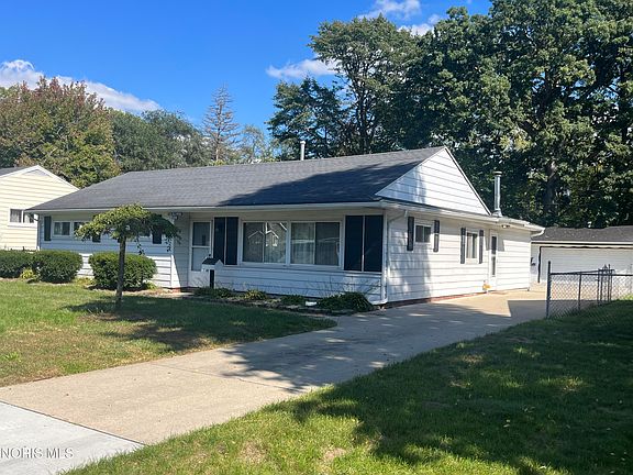 2nd image of 3206 Waldmar Rd