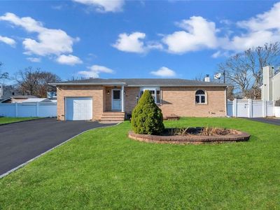 57 Pinewood Drive, Shirley, NY, 11967