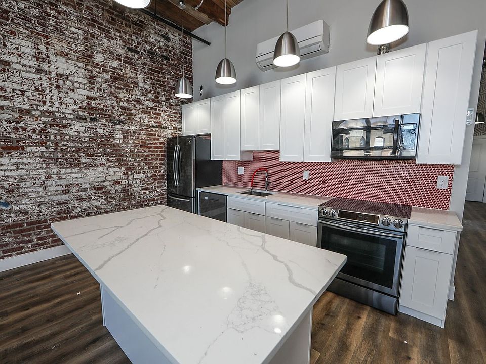 1st image of 1825 E Atlantic St #212