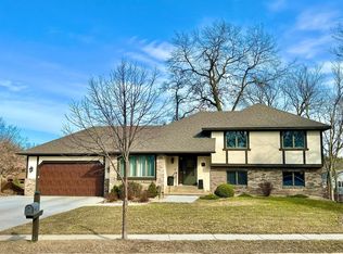 2567 Eunice Ave, Red Wing, MN 55066