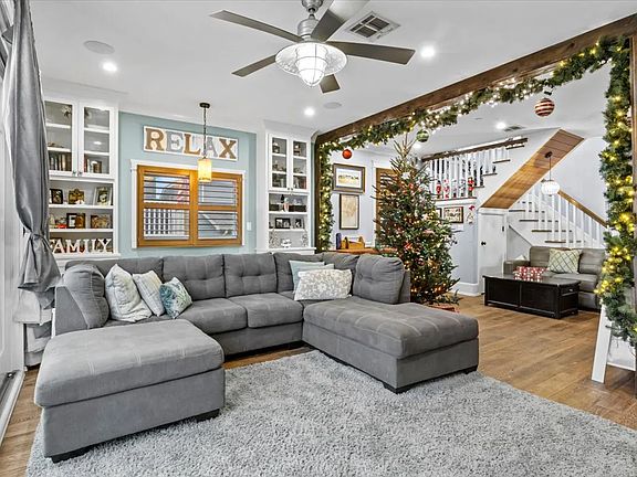 5th image of 4 Janet Ln #1