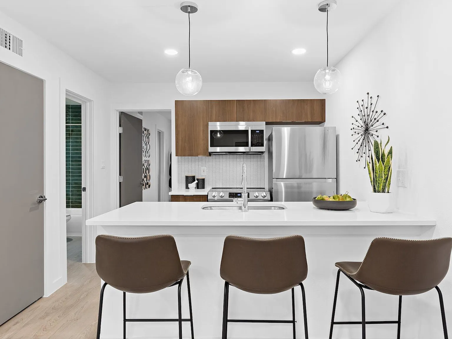 The Delta Apartments — Photo 3