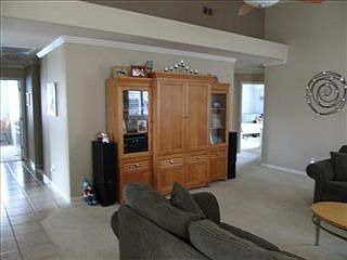 4th image of 1957 Giuliano Way