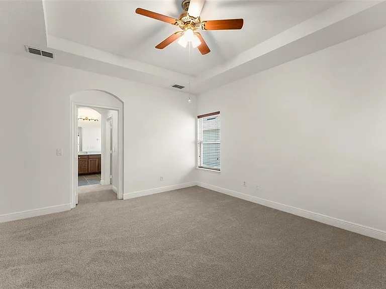 13544 Riggs Way — Photo 32