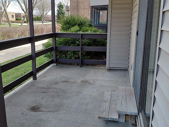 2nd image of 3903 Bradley Rd