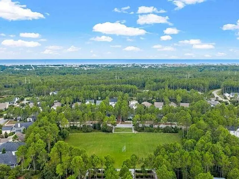 323 Suwannee Dr #72A — Photo 37