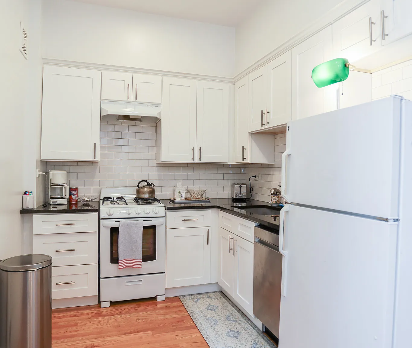 Studio, 450 sqft, $1,750 — Photo 4