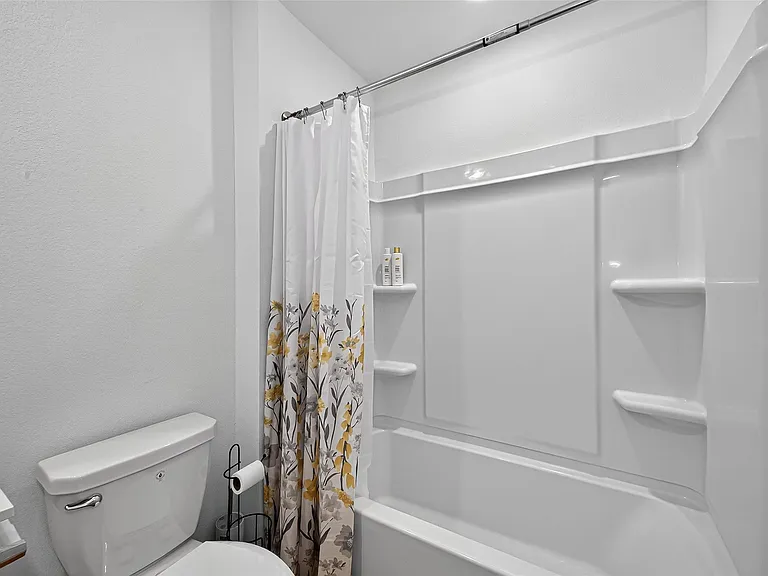 27615 Seascape Village Dr — Photo 31