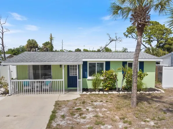 324 E Green St, Englewood, FL 34223