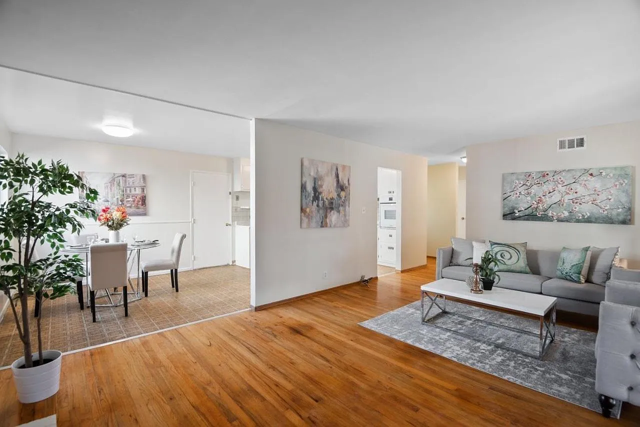 3 bed, 1140 sqft, $4,250 — Photo 3
