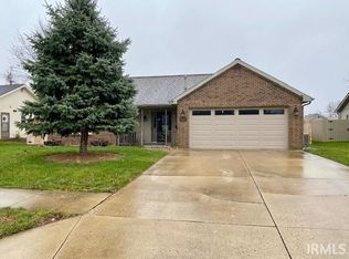 2016 Stony Hurst Bnd, Huntington, IN 46750