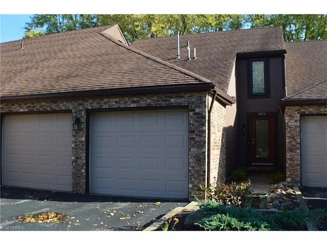 5171 Park Dr photo 1