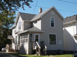 919 Cherry St, Oshkosh, WI 54901