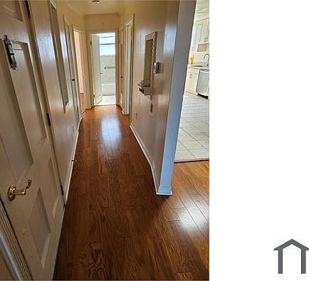5th image of 410 Plymouth Ave