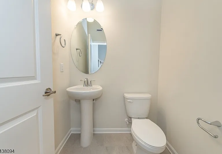 5 Wadsworth Dr — Photo 9