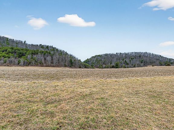 5th image of Widener Valley Rd