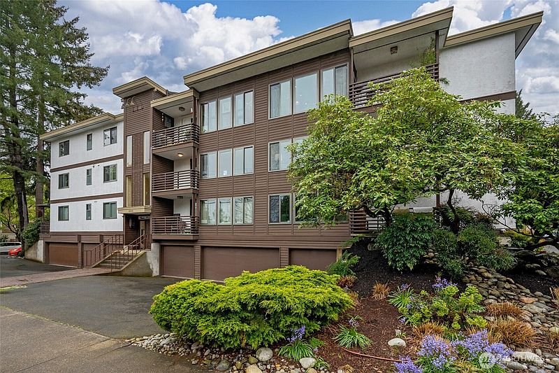 2nd image of 3505 W Government Way #202