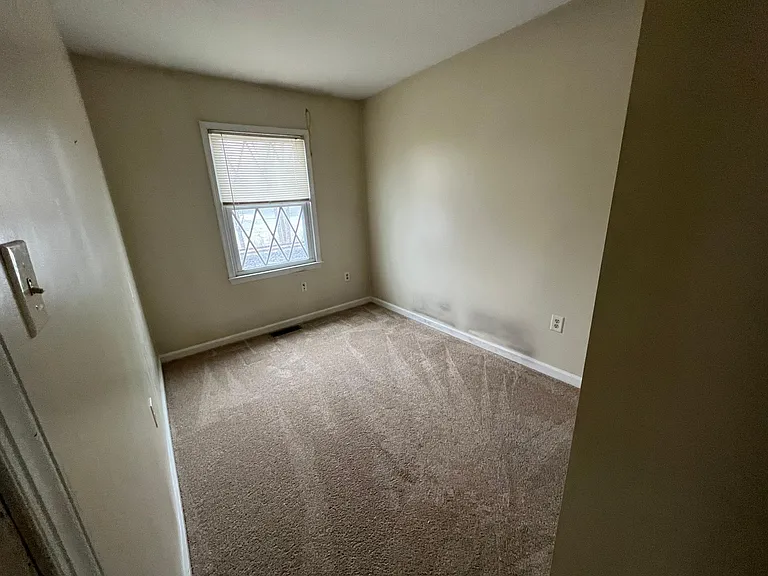 20 Stadium Cir #1 — Photo 22