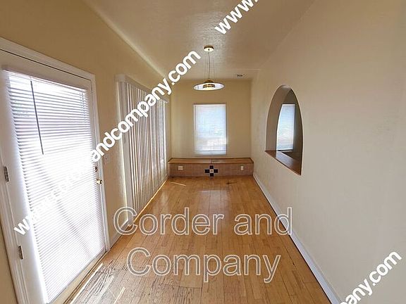 3rd image of 2461 Consuelo Ln NW