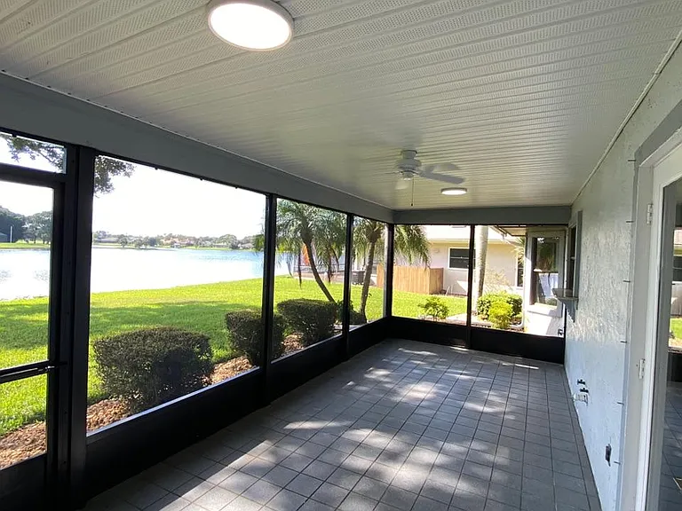 401 Crystal Lake Dr — Photo 17