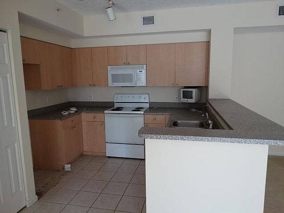 2nd image of 7920 N Nob Hill Road #2-203