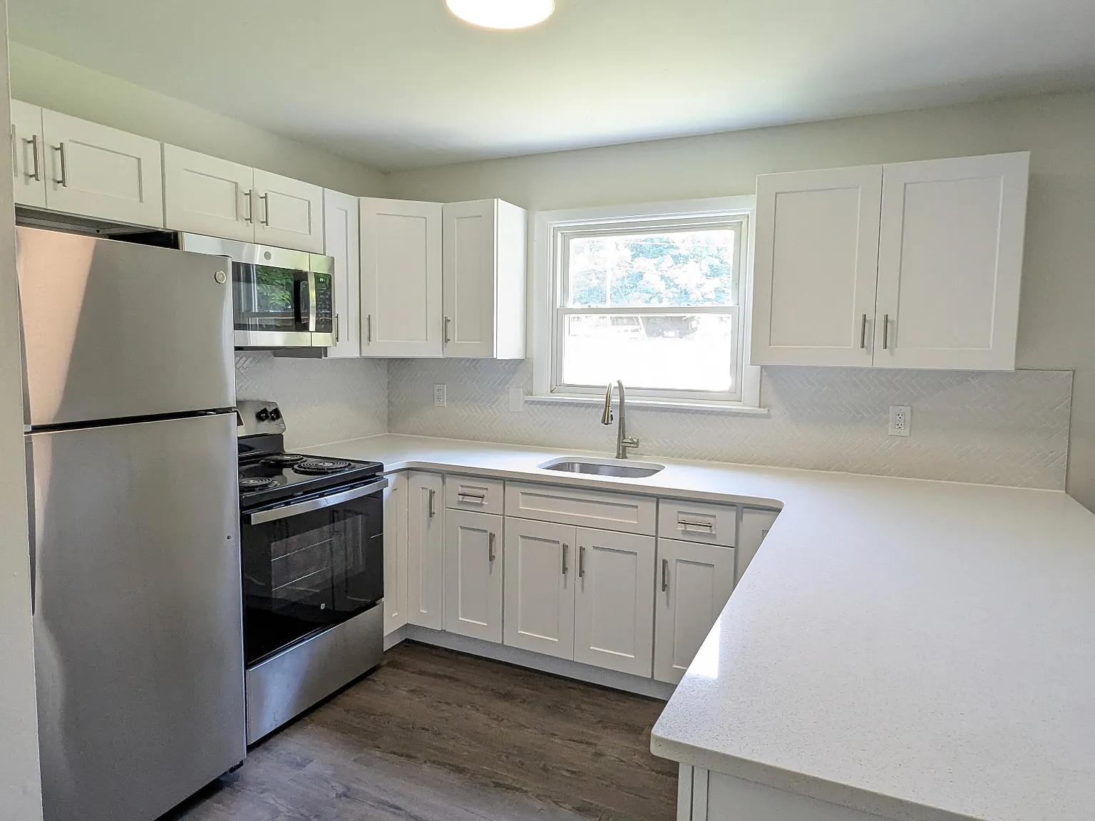 2 bed, $1,675 — Photo 1