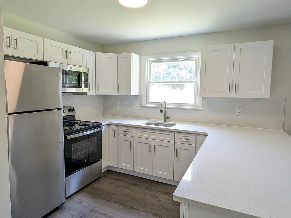 146 Jersey St #7