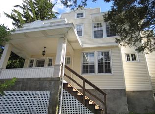 427 E Center St, Nesquehoning, PA 18240