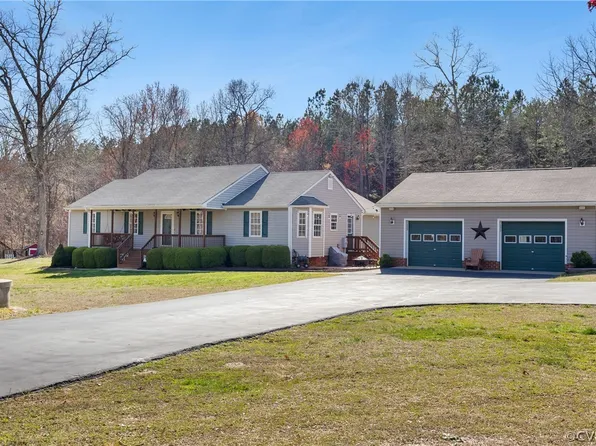 328 Laurelridge Dr, Mineral, VA 23117