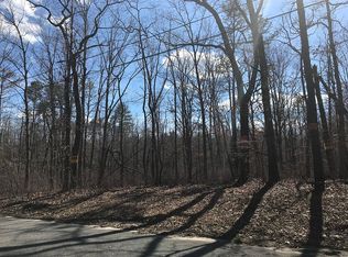 4648 Paddock St, Mays Landing, NJ 08330