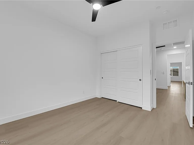 600 N Carriage Hill Dr #1048 — Photo 32